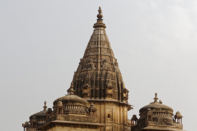 Orchha-Temples et cénotaphes-032